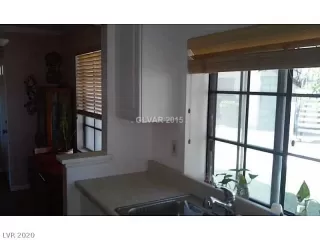 Photo #4: 2186324 Listing