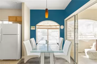 Photo #6: 2186341 Listing 