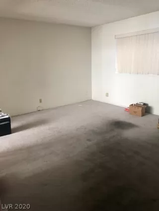 Photo #2: 2186409 Listing 