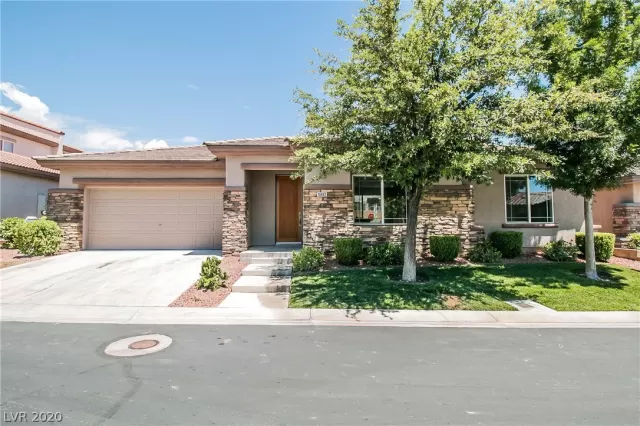 MLS: 2186471 Condo For Sale