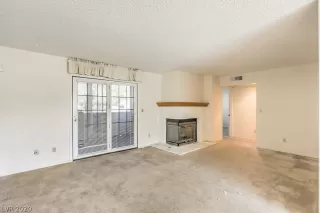 Photo #5: 2186490 Listing