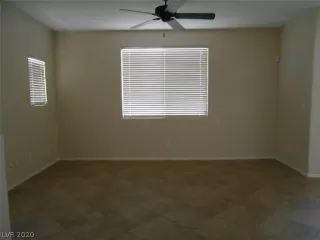 Photo #6: 2186584 Listing 