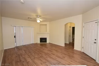 Photo #1: 2186638 Listing 