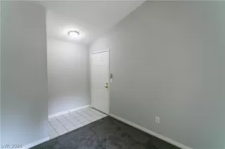 Photo #1: 2186684 Listing