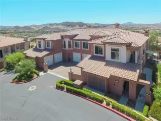 Photo #1: 2186695 Listing 