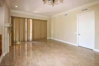 Photo #6: 2186695 Listing 