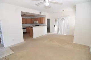 Photo #2: 2186709 Listing