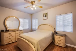 Photo #6: 2186743 Listing