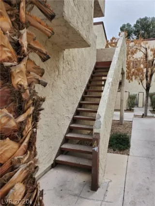 Photo #1: 2186797 Listing