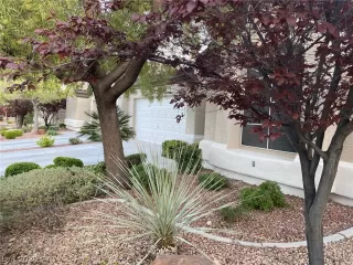 Photo #3: 2186843 Listing