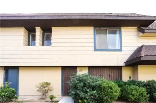 Photo #1: 2186890 Listing