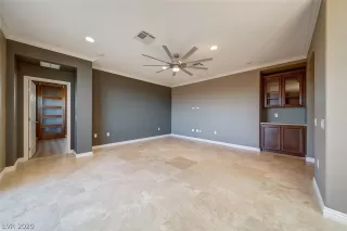 Photo #5: 2186964 Listing