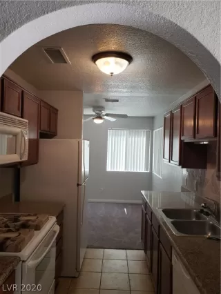 Photo #2: 2187150 Listing