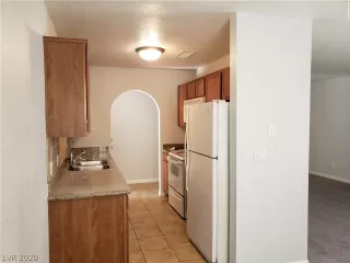 Photo #3: 2187150 Listing