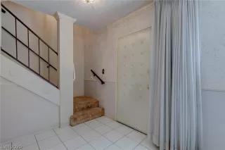 Photo #3: 2187151 Listing