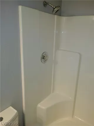 Photo #6: 2187170 Listing