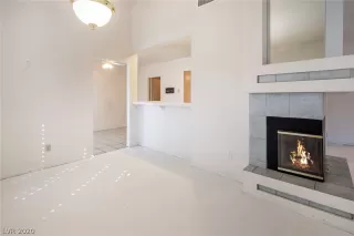 Photo #5: 2187195 Listing