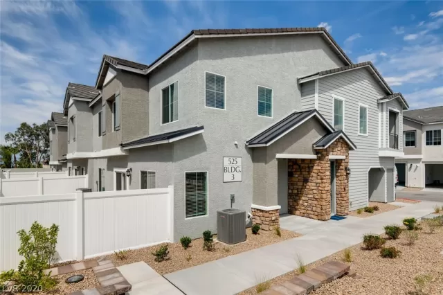 MLS: 2187221 Condo For Sale