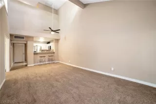 Photo #2: 2187239 Listing