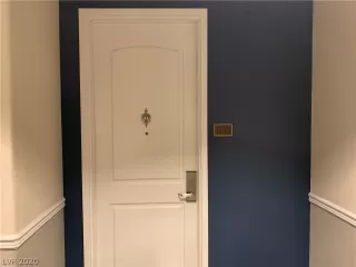 Photo #4: 2187260 Listing 