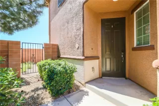 Photo #2: 2187261 Listing