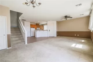 Photo #6: 2187261 Listing