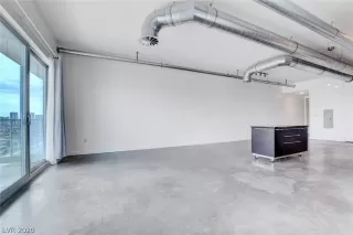 Photo #3: 2187266 Listing