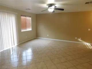 Photo #5: 2187343 Listing 