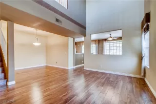 Photo #3: 2187464 Listing