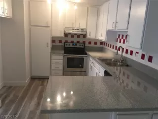 Photo #4: 2187531 Listing