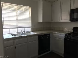 Photo #1: 2187660 Listing 