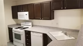 Photo #6: 2187849 Listing 