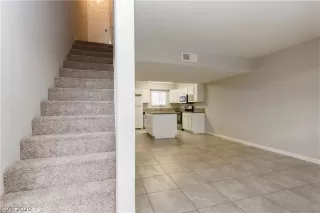 Photo #2: 2187961 Listing 