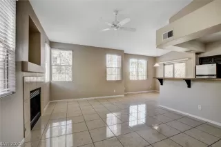 Photo #4: 2187972 Listing 