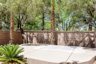 Photo #5: 2188045 Listing 