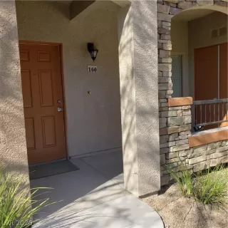 Photo #5: 2188070 Listing 