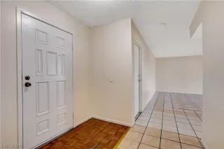 Photo #4: 2188072 Listing 