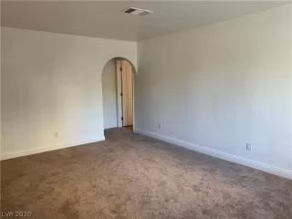 Photo #6: 2188150 Listing