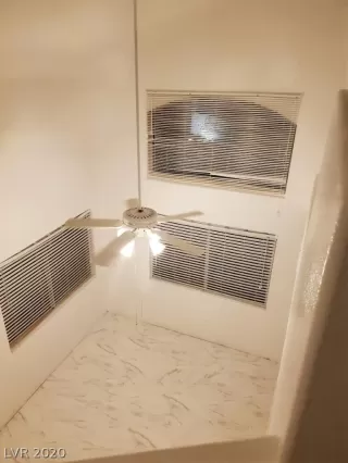 Photo #5: 2188176 Listing 