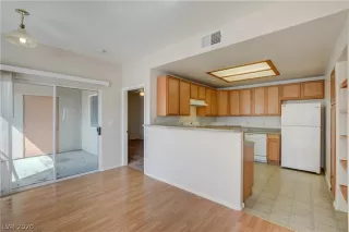 Photo #6: 2188273 Listing 