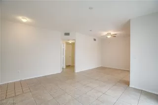 Photo #2: 2188312 Listing