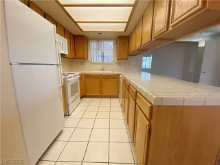 Photo #6: 2188345 Listing 