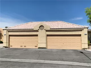 Photo #4: 2188373 Listing 