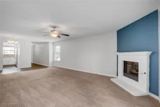 Photo #3: 2188423 Listing