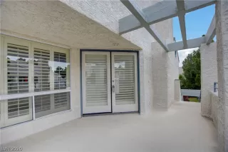 Photo #6: 2188569 Listing