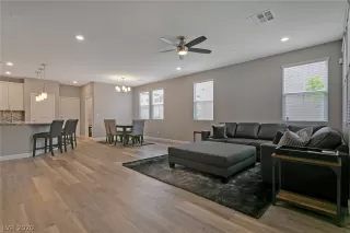 Photo #1: 2188590 Listing