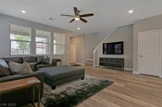 Photo #2: 2188590 Listing