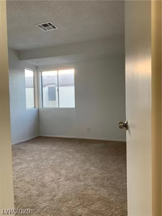 Photo #6: 2188591 Listing 