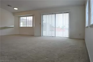 Photo #3: 2188638 Listing 