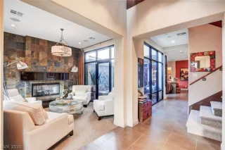 Photo #3: 2188651 Listing